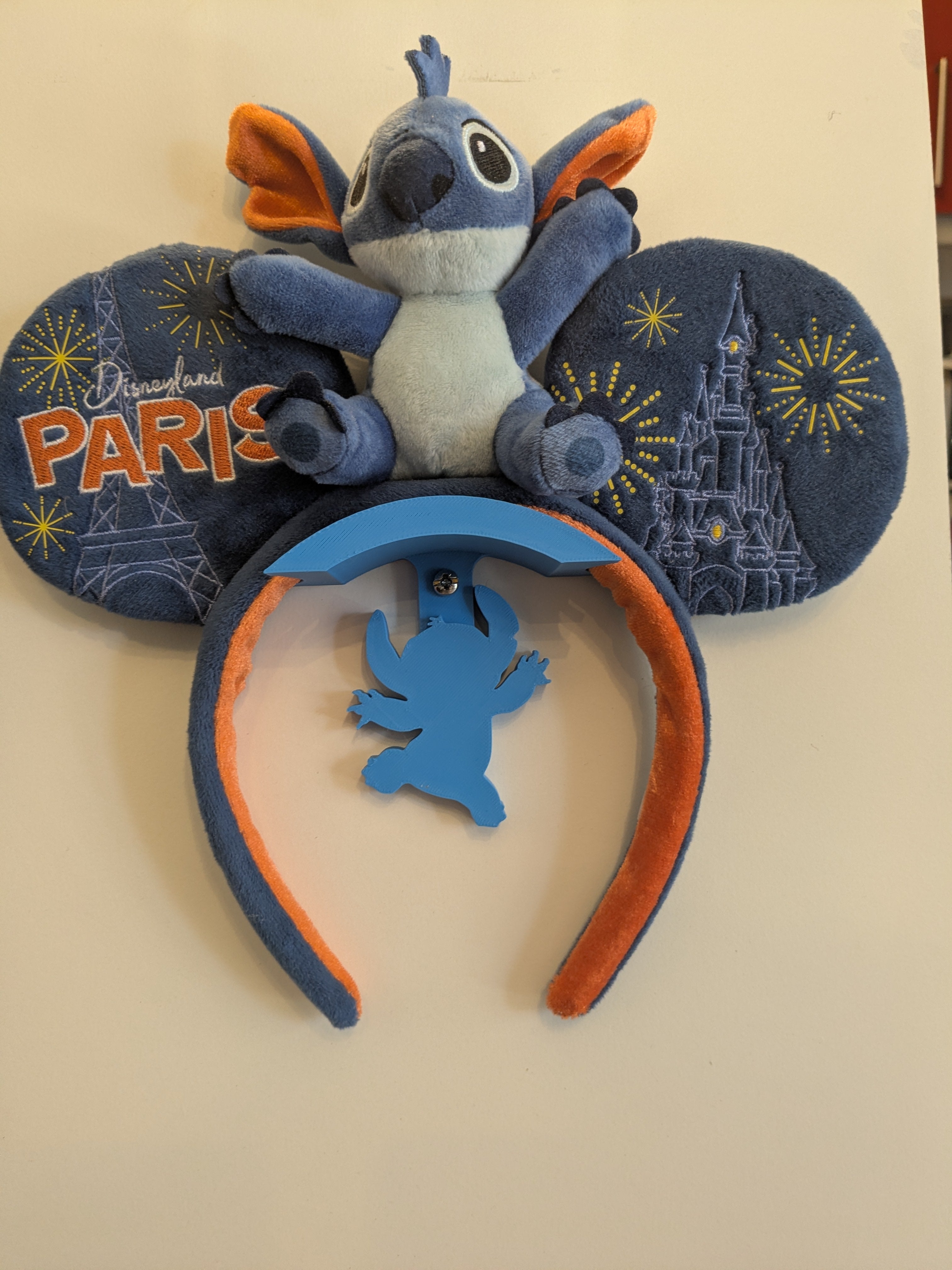 Support mural pour Ears Stitch 2